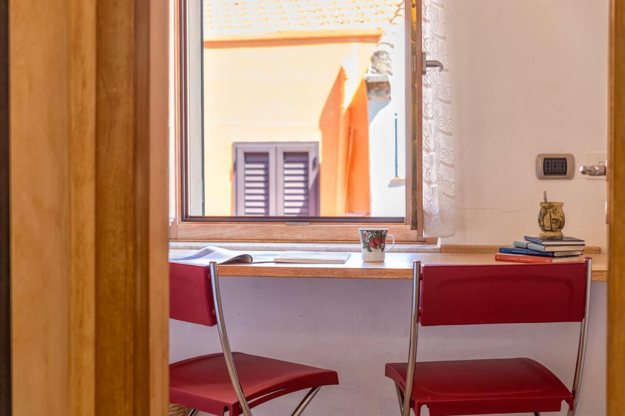 Casa Ferret. Appartamento Nel Cuore Di Alghero Exterior foto
